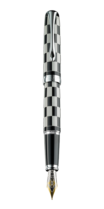 Stilou Diplomat Excellence A plus, cu penita M, aurita 14kt. - Rome Black White