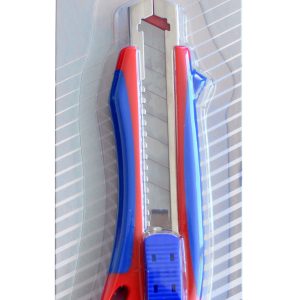 Cutter Optima Premium, lama 18mm + 2 rezerve SK5, auto-incarcare, sina metalica, ABS cu rubber grip