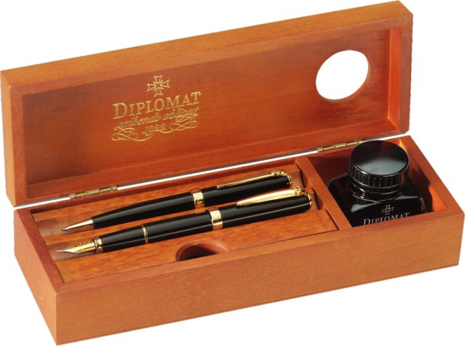 Cutie din lemn pentru instrumente de scris, calimara inclusa, Diplomat - cherry wood