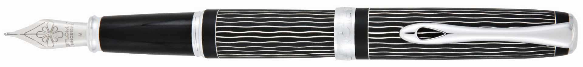 Stilou Diplomat Excellence A plus, cu penita M, din otel inoxidabil - Wave Guilloche Lapis Black