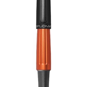 Stilou Diplomat Aero, cu penita M, aurita 14kt. - black orange